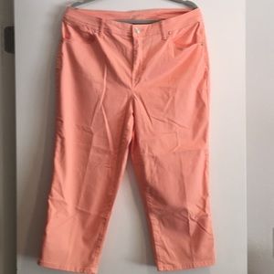 Chico’s Peach Women’s pants